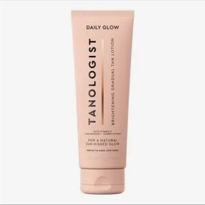 Tanologist Brightening Gradual Tan Lotion - Medium/Dark - 8.45 fl oz